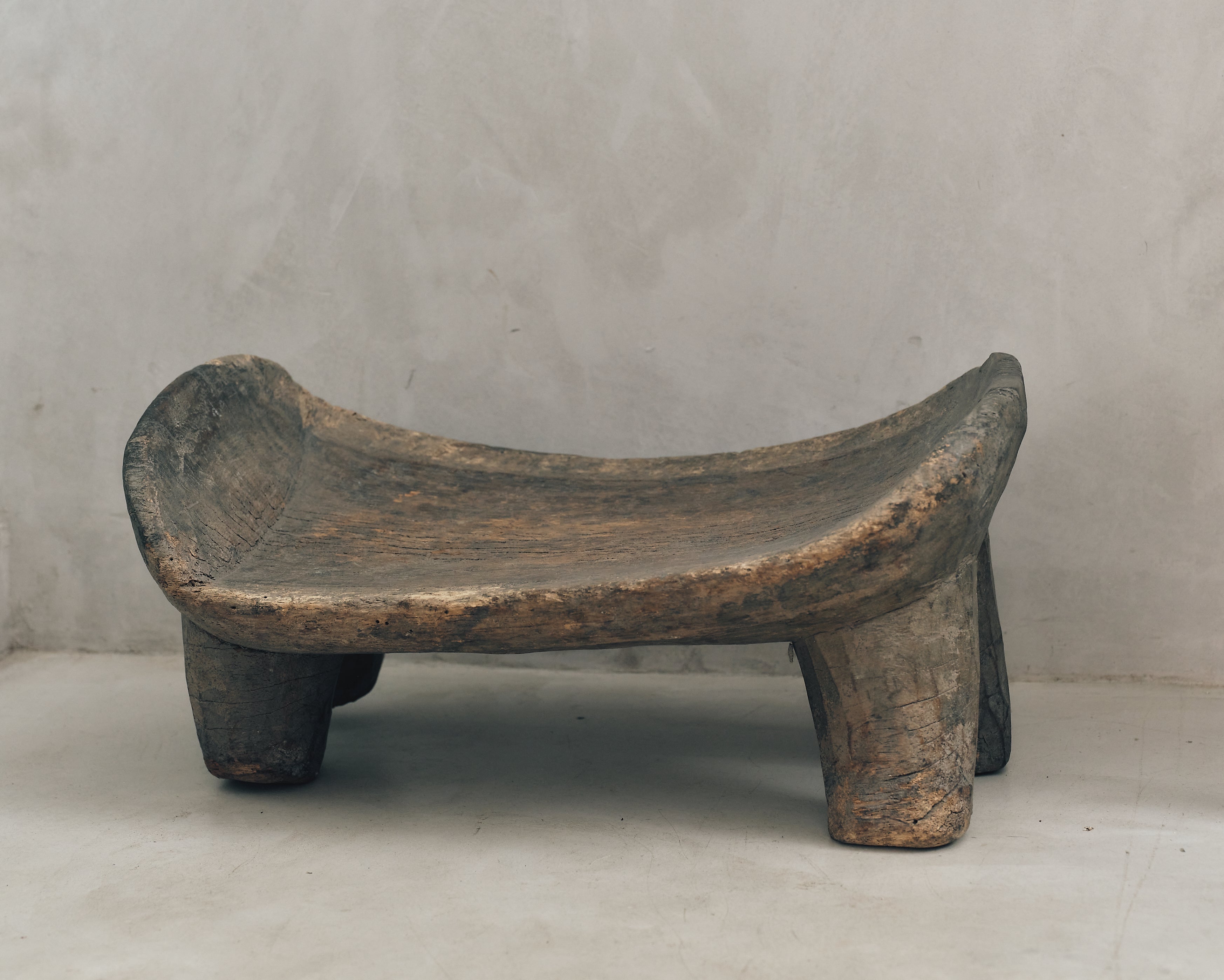 Lobi Stool