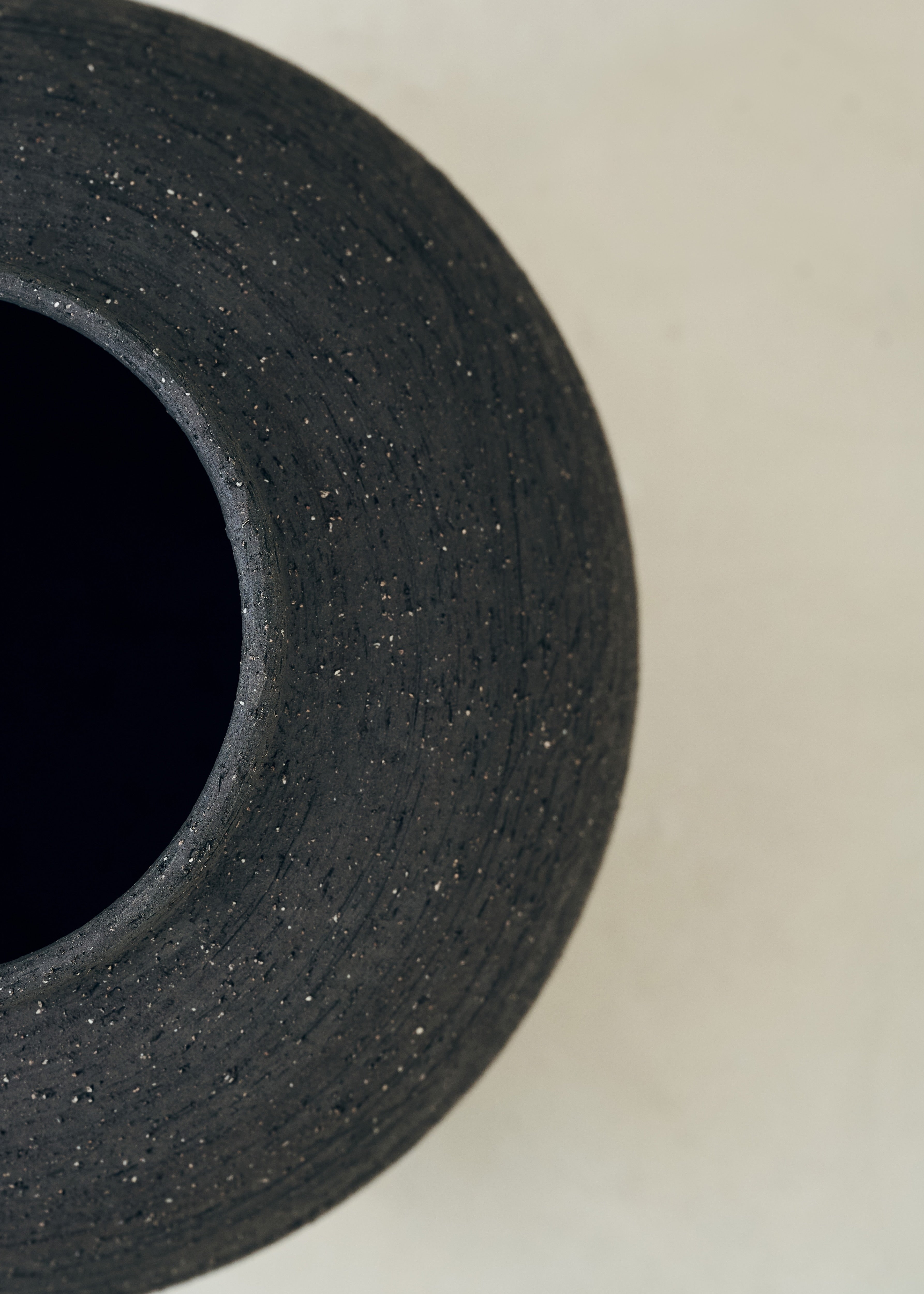 Matt Black Rimmed Ceramic Pot