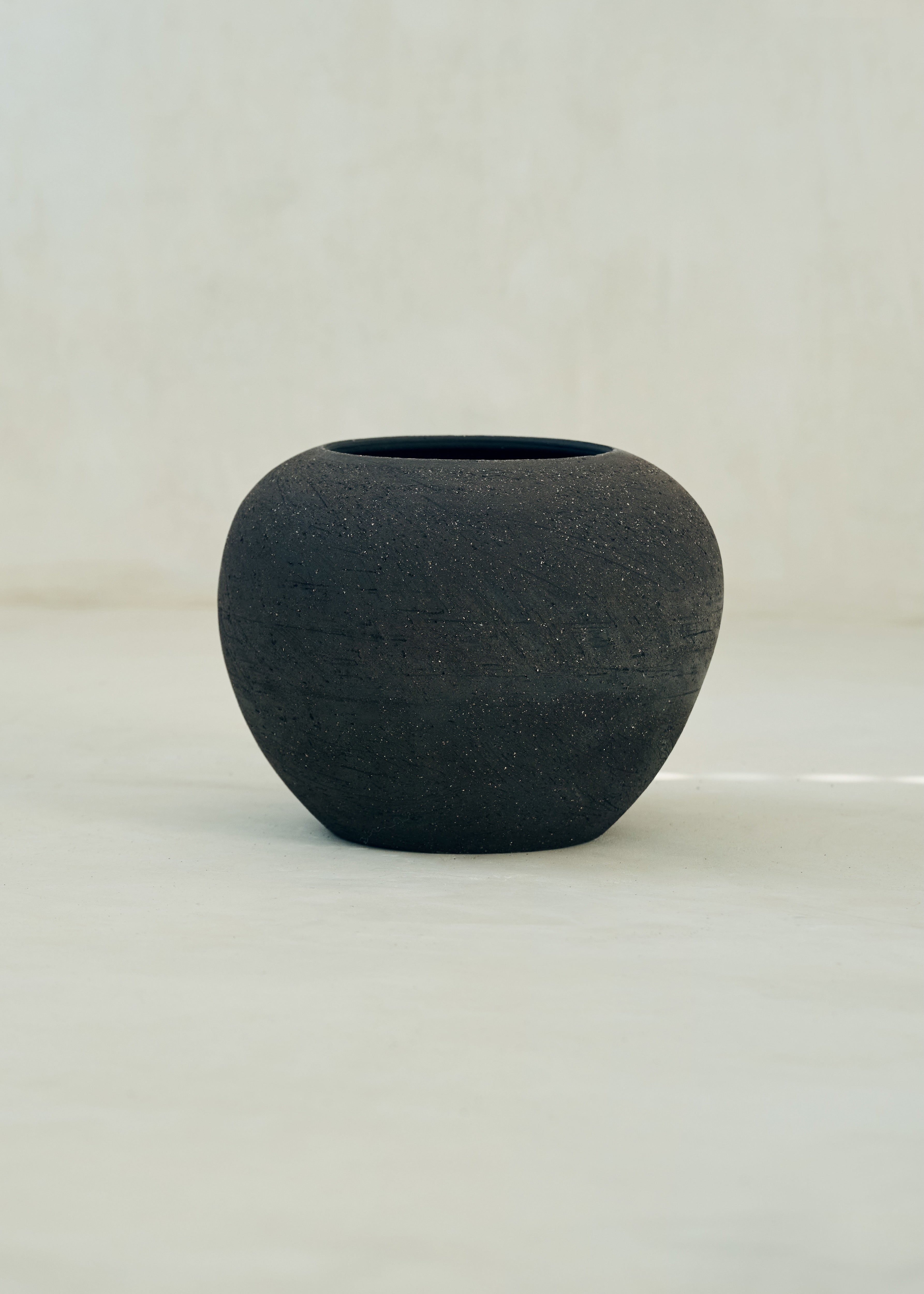 Black Textured Minimalistic Ceramic Pot